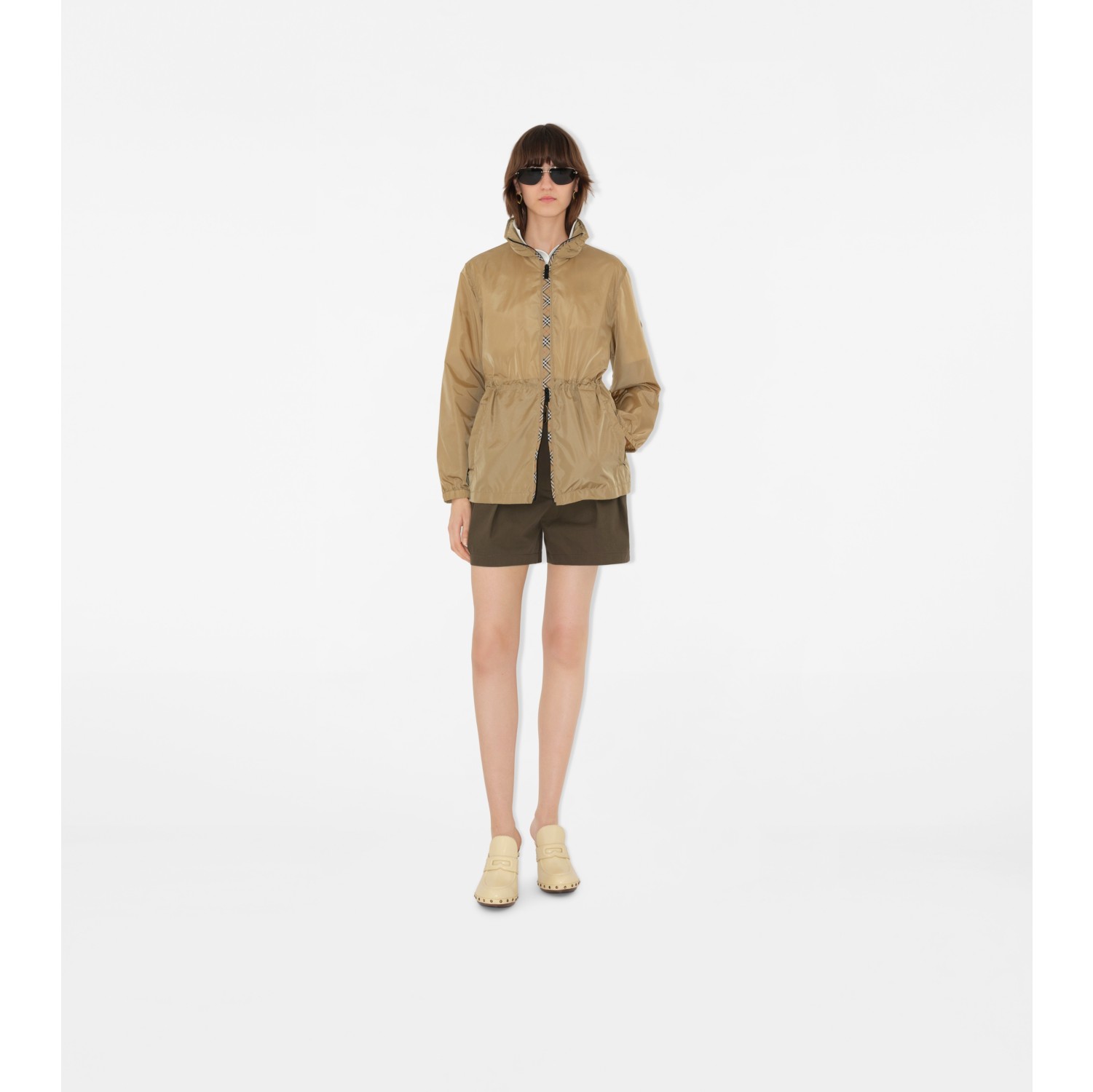 Kurzer Nylonparka